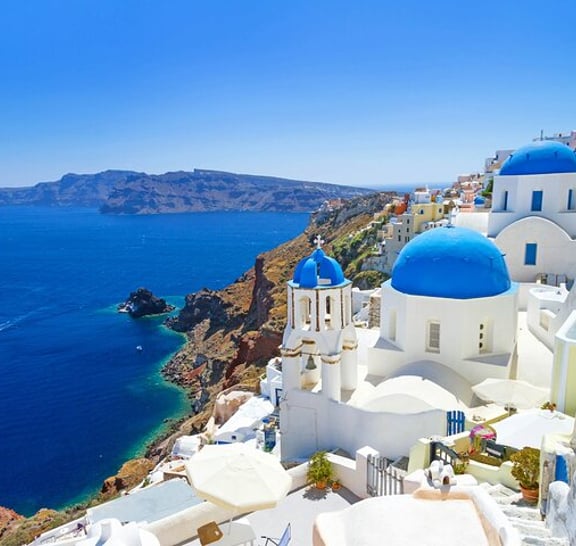 Explore Santorini with your 5-Senses