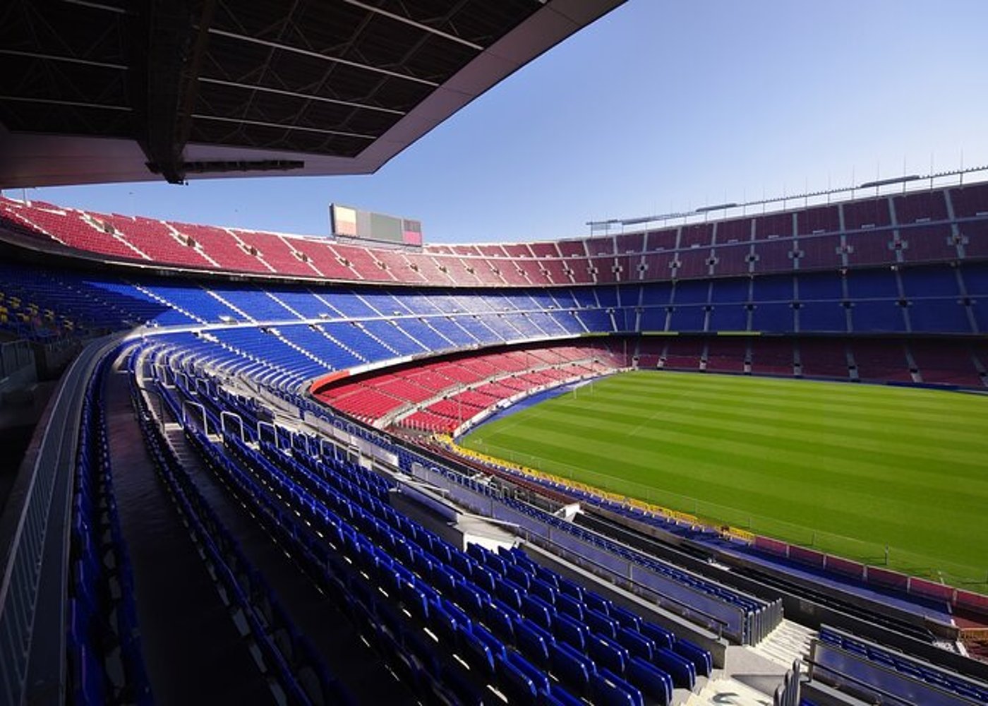 Santiago Bernabéu Stadion Real Madrid Private Tour & Tickets - 11