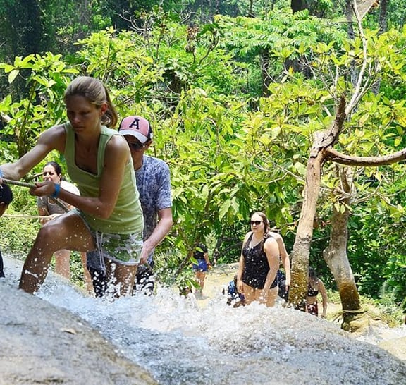Extreme Zipline and Sticky Waterfall Private Tour